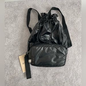 BEIS The Expandable Puffy Backpack